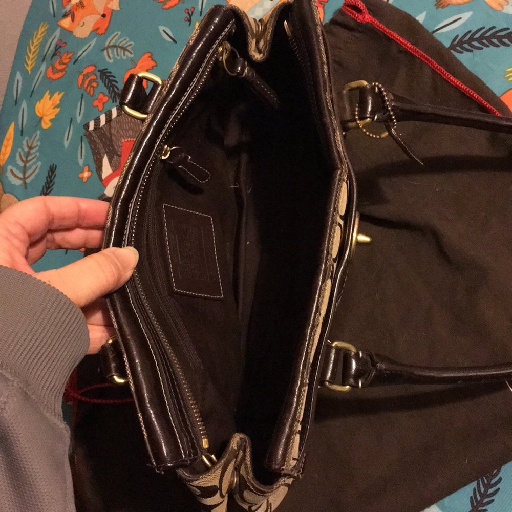Coach purses - Picture 4 of 4